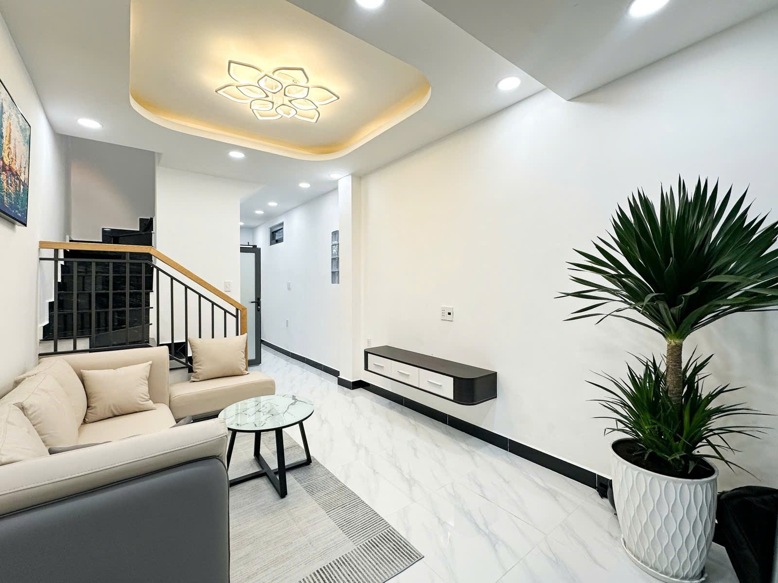 Nhà ngộp ngân hàng Phường 7, Gò Vấp (3.5x9) chỉ hơn 3 TỶ - Ảnh 1